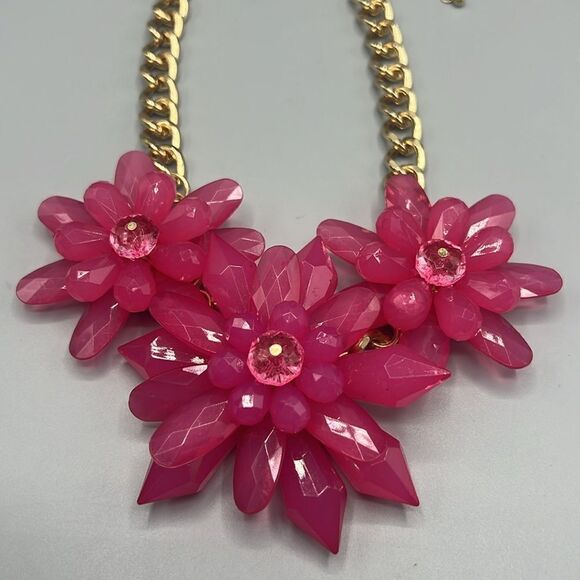Charming Charlie Pink Flowers Gold-Tone Chain Statement Necklace - Picture 6 of 6
